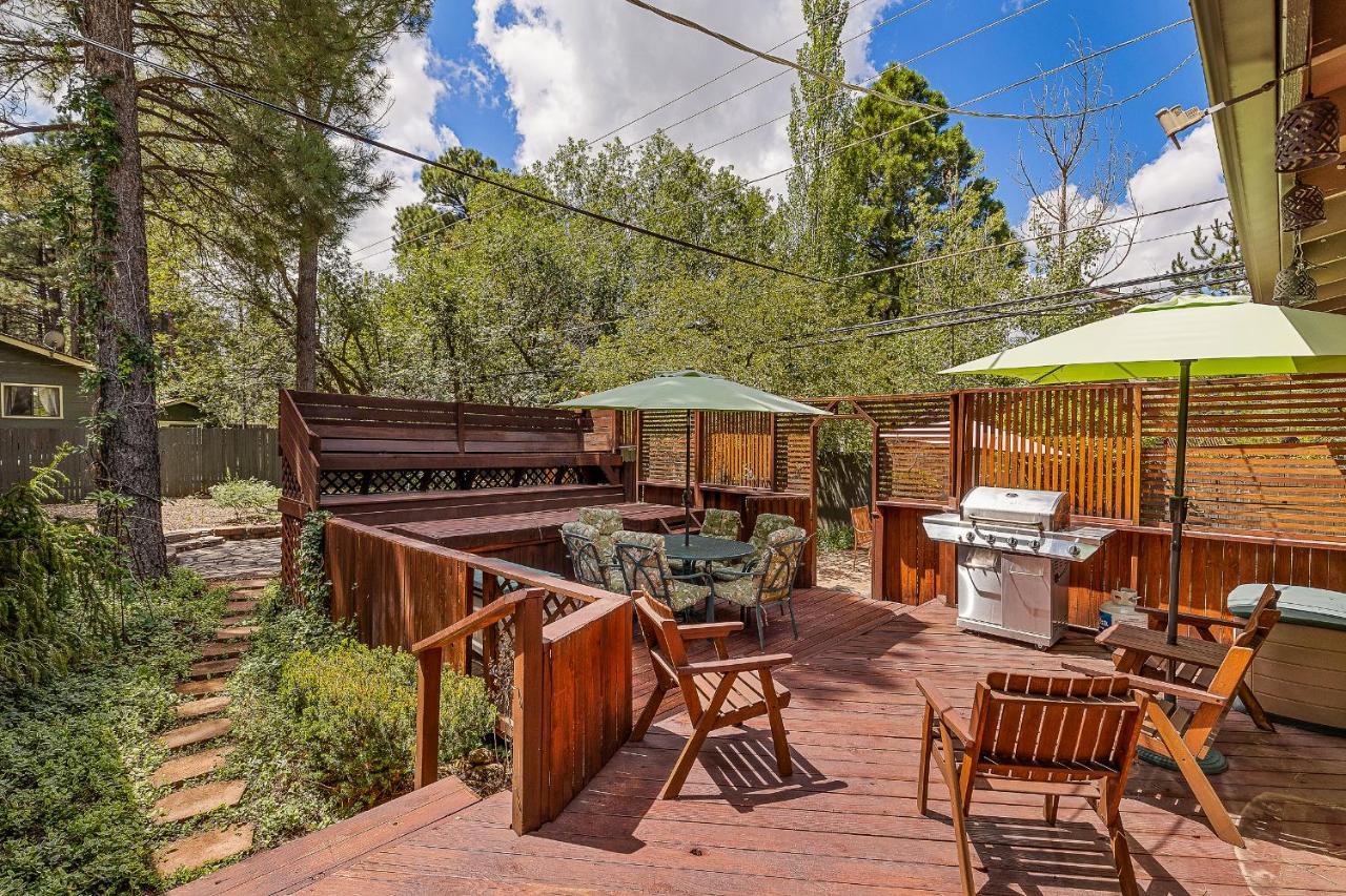 Captivating Continental Country Club Retreat With 4 Bdr And Spacious Deck! سارية العلم المظهر الخارجي الصورة